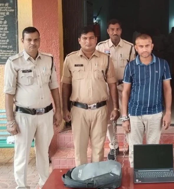 Dhamtari-Sbi-Kiosk-fraud_copy_590x641